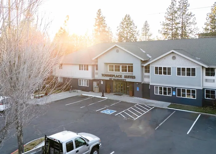 Towneplace Suites Old Mill District, Bend Near Mt Bachelor