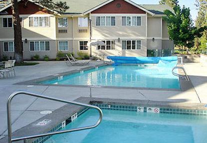 Hotel Towneplace Old Mill District, Near Mt Bachelor Bend