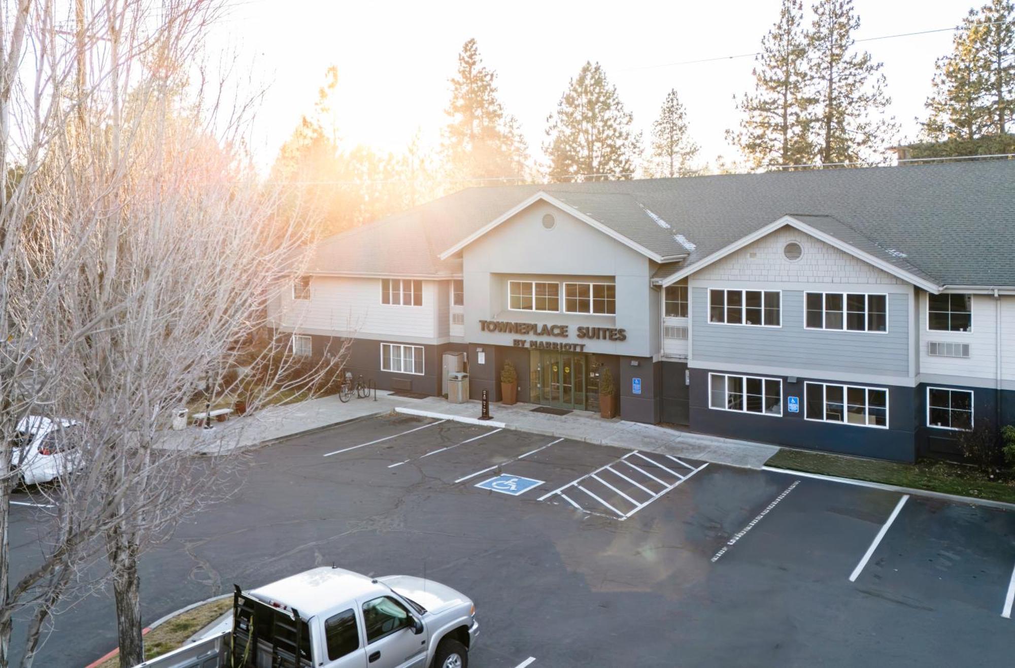 Hotel Towneplace Old Mill District, Near Mt Bachelor